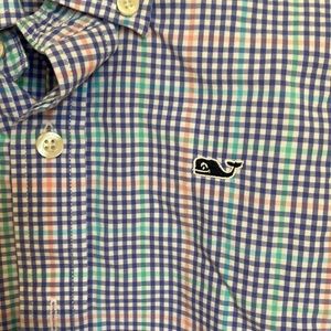 Like new Vineyard Vines boys button down long sleeve shirt size medium 12-14